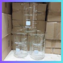 Cốc thủy tinh có mỏ/ Cốc chia vạch chịu nhiệt 3000ml